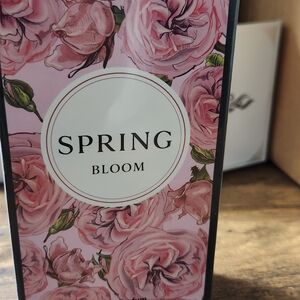 Spring Bloom Floral Box - Pink Rose Design